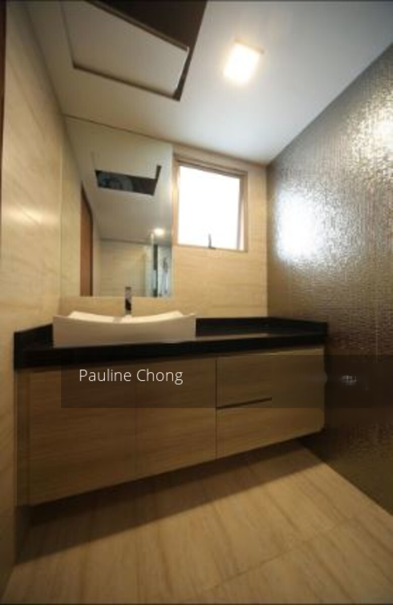 The Rivervale (D19), Condominium #250300201